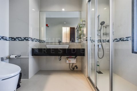 Condominio de 3 dormitorios en Bangkok, Tailandia № 186895 - foto 10