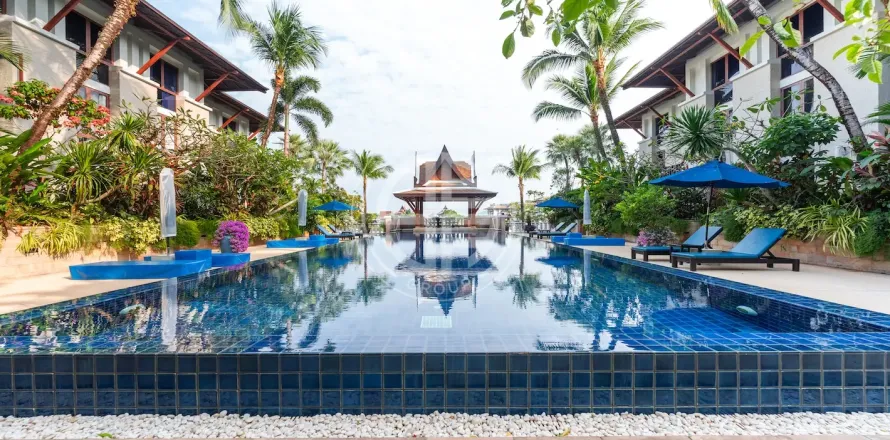 Chalet de 2 dormitorios en Ko Kaeo, Tailandia № 190831