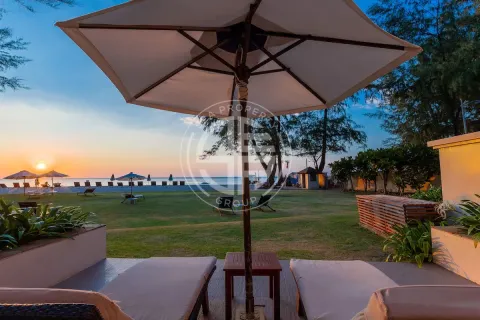 Chalet de 2 dormitorios en Phuket, Tailandia № 190832 - foto 17