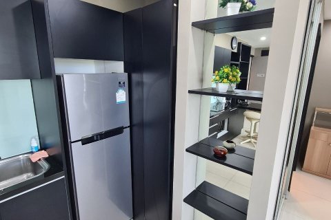 Condominio de 2 dormitorios en Pattaya, Tailandia № 152627 - foto 2