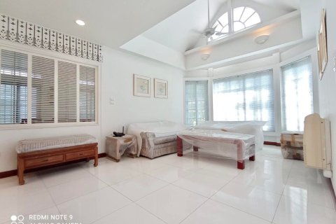 Haus in Bangkok, Thailand 5 Schlafzimmer № 157540 - Foto 20