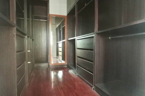 Oficina 2152.78 m2 en Bangkok, Tailandia № 157544 - foto 13