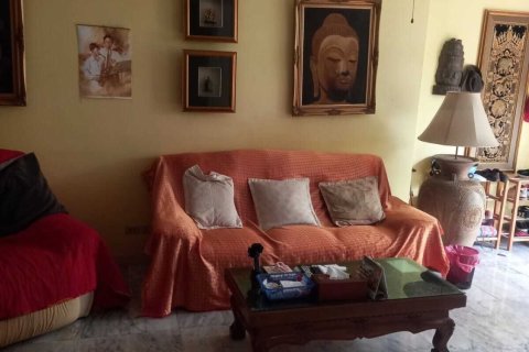 Casa de 3 dormitorios en Pattaya, Tailandia № 164150 - foto 3