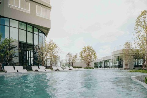 Condominio de 2 dormitorios en Thonburi, Bangkok, Tailandia № 183789 - foto 2