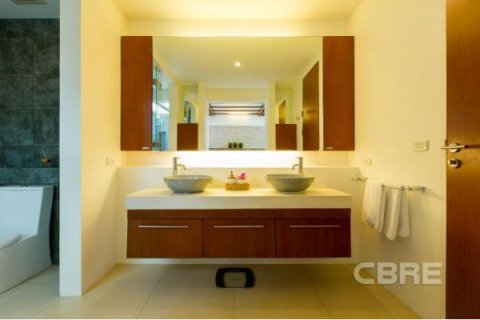 Chalet de 3 dormitorios en Phuket, Tailandia № 167514 - foto 11