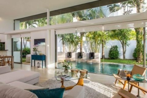Chalet de 3 dormitorios en Phuket, Tailandia № 167514