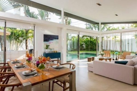 Chalet de 3 dormitorios en Phuket, Tailandia № 167514 - foto 4