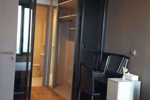 Condominio de 1 dormitorio en Khlong Toei, Bangkok, Tailandia № 69723 - foto 7