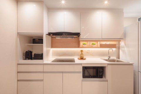 Condominio de 2 dormitorios en Yan Nawa, Bangkok, Tailandia № 69722 - foto 4