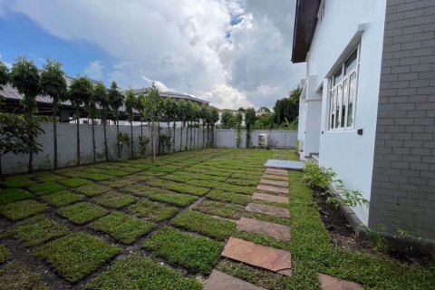 Casa de 4 dormitorios en Chatuchak, Bangkok, Tailandia № 69725 - foto 12