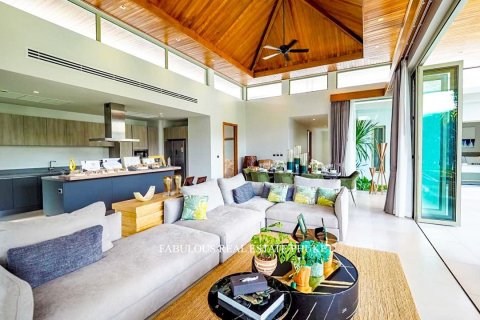 Chalet de 3 dormitorios en Bang Tao, Tailandia № 179585 - foto 6