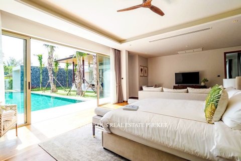Chalet de 3 dormitorios en Bang Tao, Tailandia № 179585 - foto 9