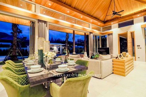 Chalet de 3 dormitorios en Bang Tao, Tailandia № 179585 - foto 11