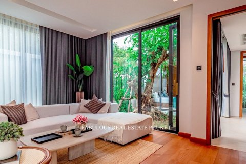 Villa in Bang Tao, Thailand 4 bedrooms № 179584 - photo 17