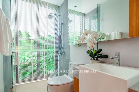 Villa in Bang Tao, Thailand 4 bedrooms № 179584 - photo 10