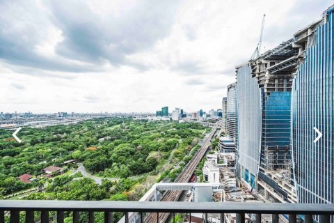 Condominio de 2 dormitorios en Chatuchak, Bangkok, Tailandia № 133668 - foto 3