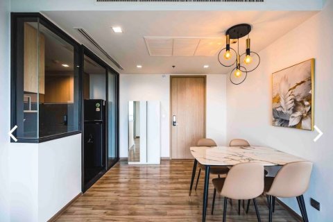 Condominio de 2 dormitorios en Chatuchak, Bangkok, Tailandia № 133668 - foto 6