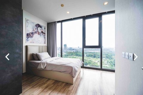 Condominio de 2 dormitorios en Chatuchak, Bangkok, Tailandia № 133668 - foto 18