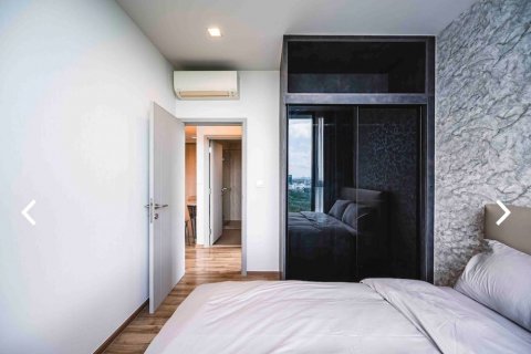 Condominio de 2 dormitorios en Chatuchak, Bangkok, Tailandia № 133668 - foto 17