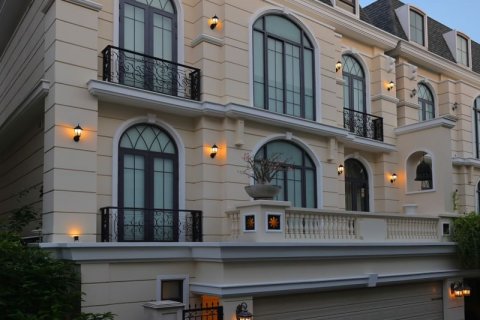 Chalet de 4 dormitorios en Watthana, Bangkok, Tailandia № 133669 - foto 19