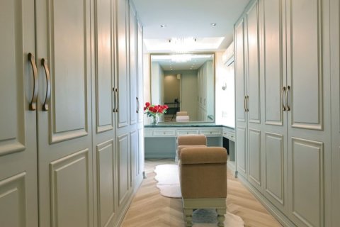 Chalet de 4 dormitorios en Watthana, Bangkok, Tailandia № 133669 - foto 14