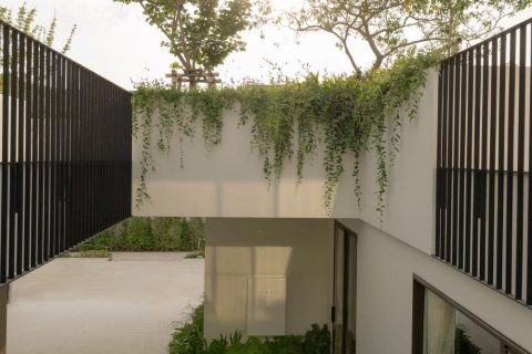 Chalet de 4 dormitorios en Phuket, Tailandia № 133674 - foto 23