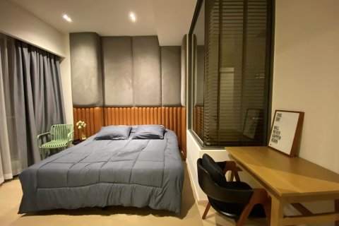 Condominio de 1 dormitorio en Watthana, Bangkok, Tailandia № 133671 - foto 16
