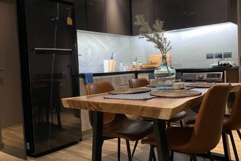 Condominio de 2 dormitorios en Watthana, Bangkok, Tailandia № 133673 - foto 2