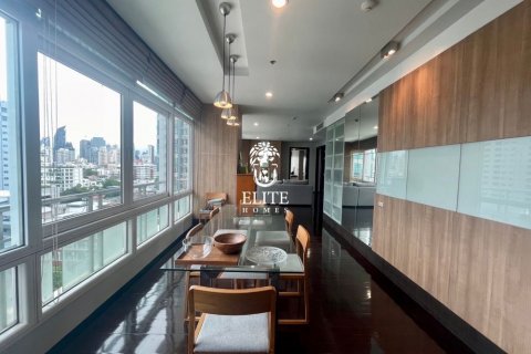 Eigentumswohnung in Watthana, Bangkok, Thailand, 2 Schlafzimmer № 133670 - Foto 3