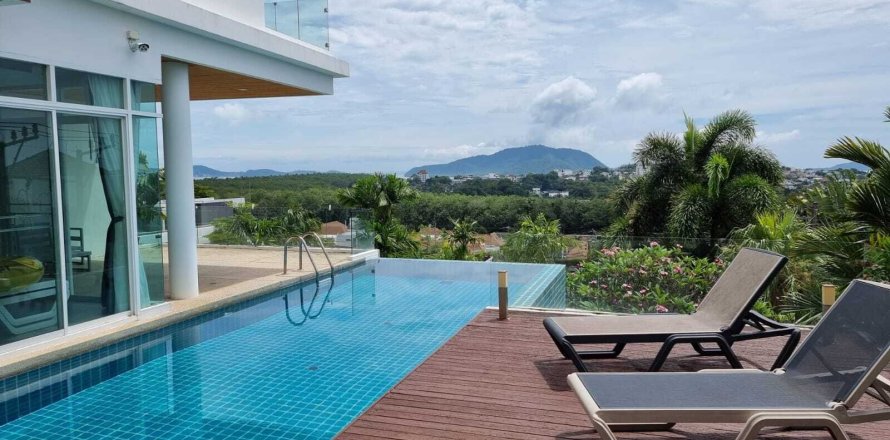 Chalet de 3 dormitorios en Phuket, Tailandia № 150044