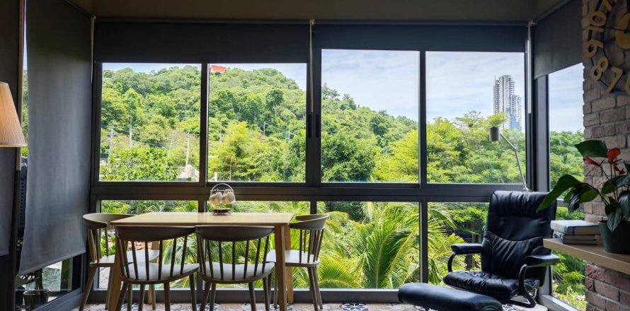 Apartamento de 3 habitaciones en Pattaya, Tailandia № 134755