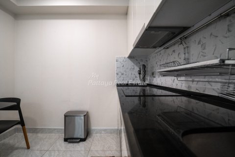 Condo in Bang Lamung, Thailand, 1 bedroom № 153974 - photo 6