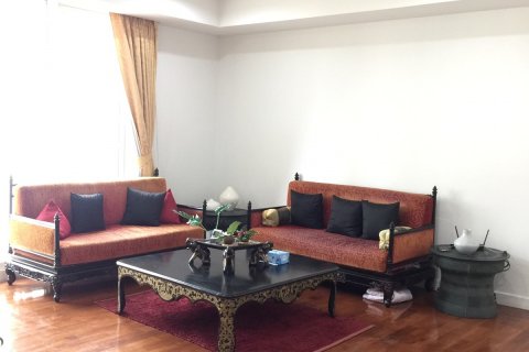 Eigentumswohnung in Watthana, Bangkok, Thailand, 2 Schlafzimmer № 200723 - Foto 8
