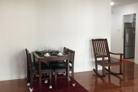 Eigentumswohnung in Watthana, Bangkok, Thailand, 2 Schlafzimmer № 200723 - Foto 7