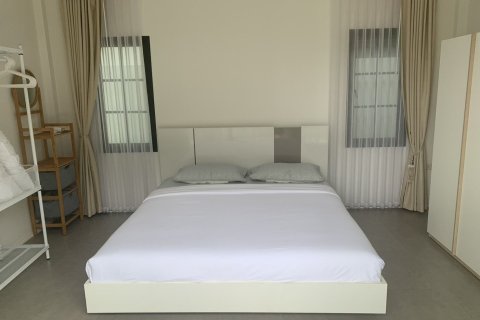Chalet de 3 dormitorios en Hua Hin, Tailandia № 135646 - foto 7