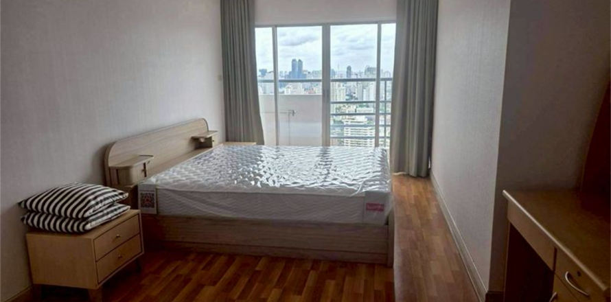 Eigentumswohnung in Bangkok, Thailand, 3 Schlafzimmer  № 189959