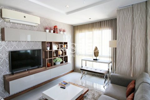 Condo in Pattaya, Thailand, 1 bedroom  № 198530