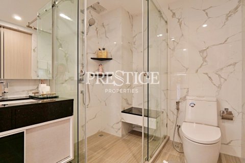 Condo in Pattaya, Thailand, 2 bedrooms  № 198536 - photo 14