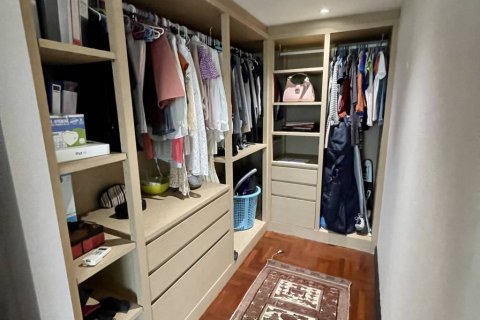 Condominio de 2 dormitorios en Khlong Toei, Bangkok, Tailandia № 134650 - foto 7