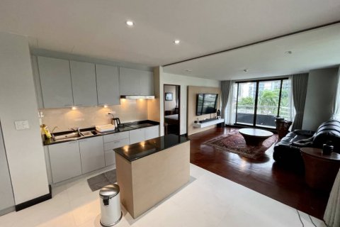 Condominio de 2 dormitorios en Khlong Toei, Bangkok, Tailandia № 134650