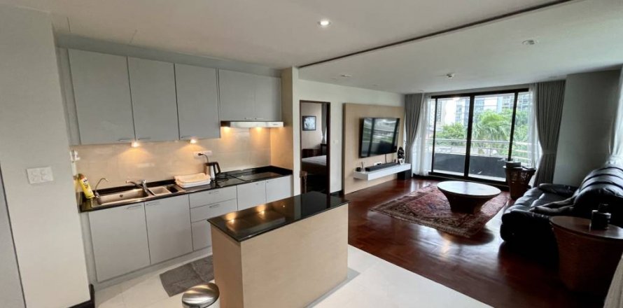 Condominio de 2 dormitorios en Khlong Toei, Bangkok, Tailandia № 134650