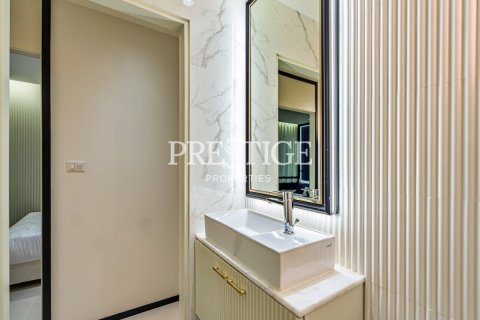 Condominio de 2 dormitorios en Pattaya, Tailandia № 197757 - foto 11