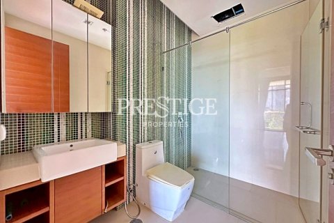 Condo in Pattaya, Thailand, 1 bedroom № 197758 - photo 10