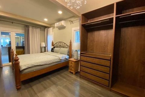 Casa de 3 dormitorios en Pattaya, Tailandia № 71658 - foto 10