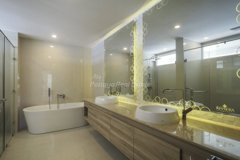 Condominio de 2 dormitorios en Pattaya, Tailandia № 69605 - foto 8