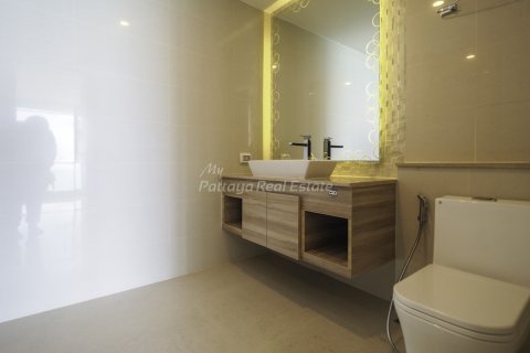 Condominio de 2 dormitorios en Pattaya, Tailandia № 69605 - foto 12