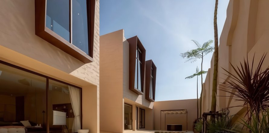 Casa de 5 dormitorios en Pattaya, Tailandia № 155711