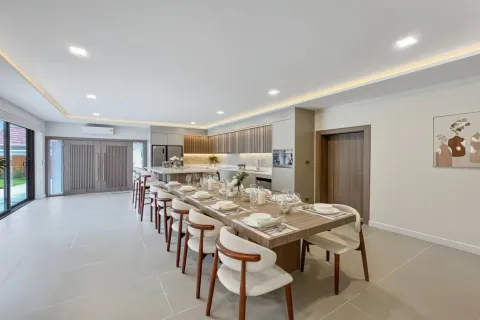 Chalet de 7 dormitorios en Pattaya, Tailandia № 155712 - foto 8