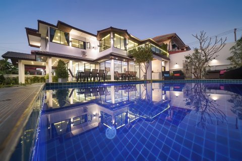 บ้านในพัทยา, ประเทศไทย 7 ห้องนอน № 155708