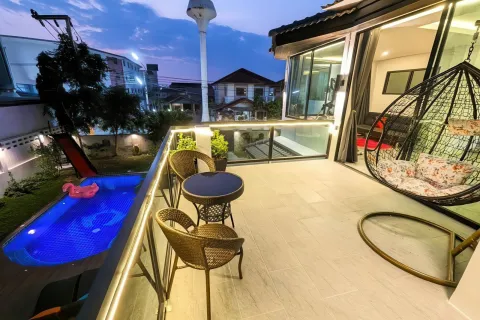 Casa de 7 dormitorios en Pattaya, Tailandia № 155708 - foto 30